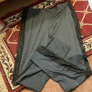 Women’s Steve and Mallory jeggings size xl